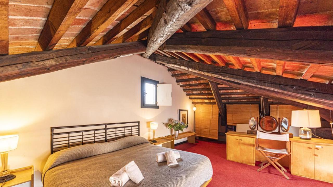 Penthouse Accademia Appartamento