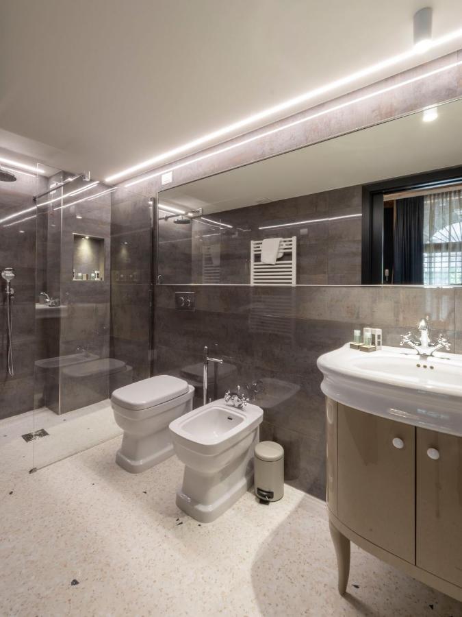 Aparthotel Poli 2*