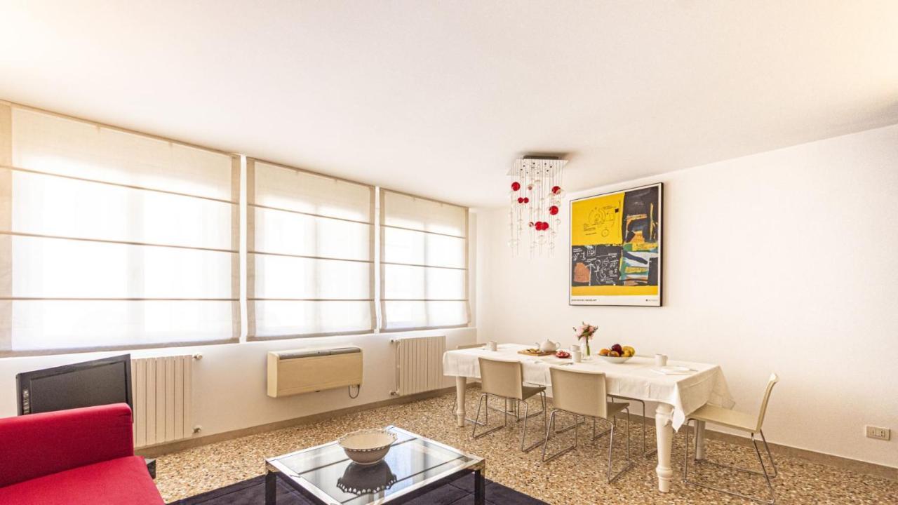 Ca' Emma San Marco - Canal View Apartment