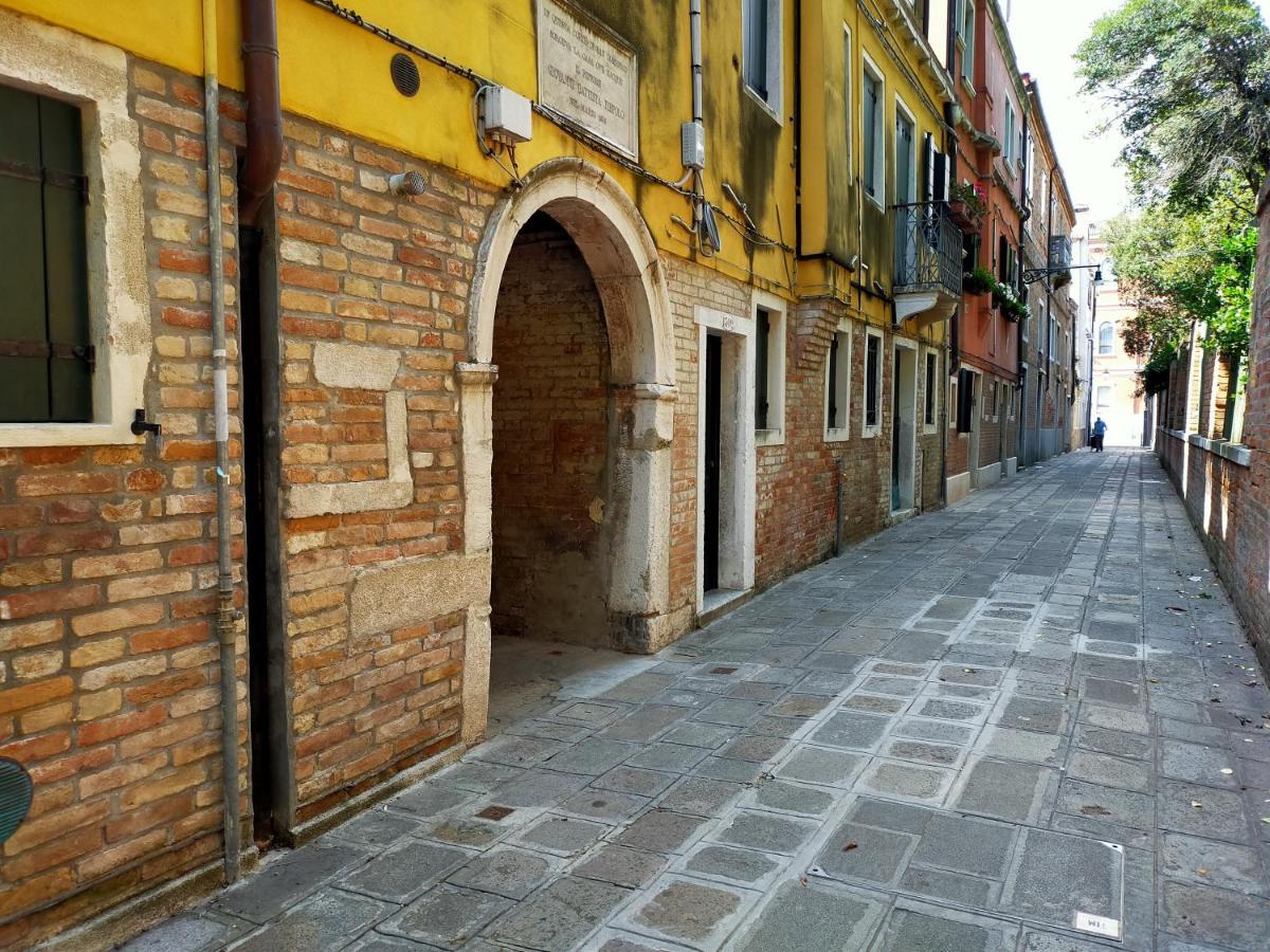 Biennale Near San Marco *