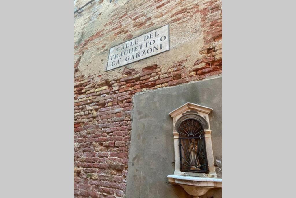 The Glamour Of San Marco Apartment Venice