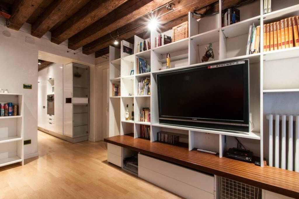 Apartamento Bellissimo In Palazzo Storico Veneza