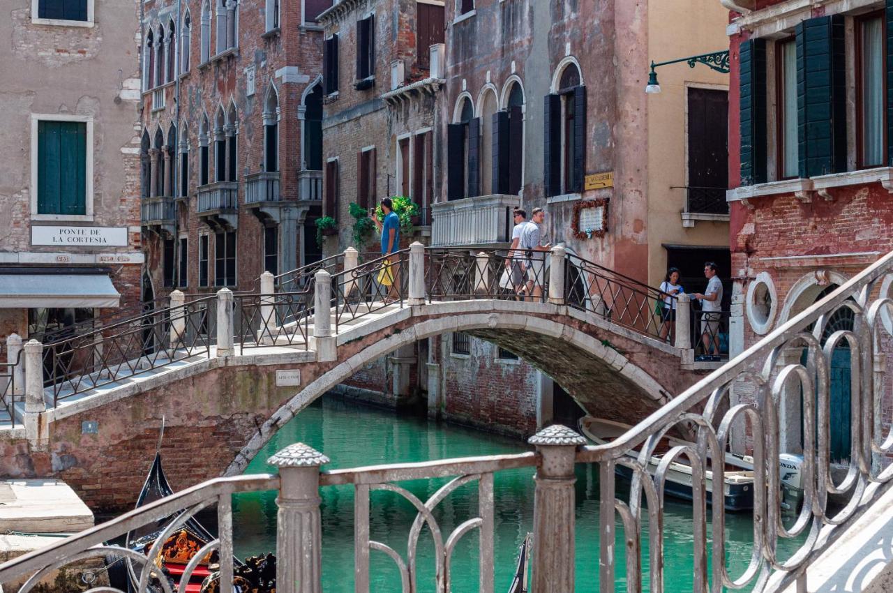 Fondaco Di Rialto * Venice