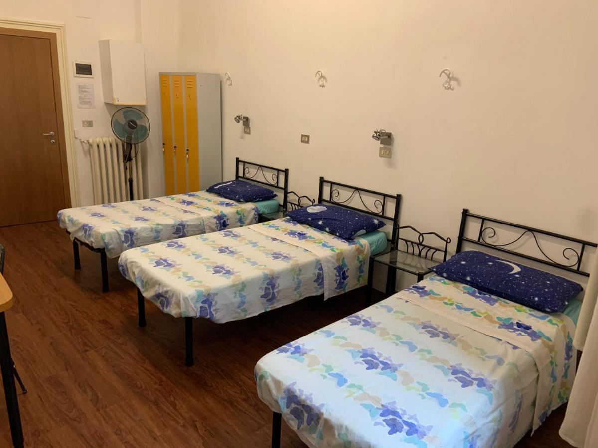Archie's House Hostel