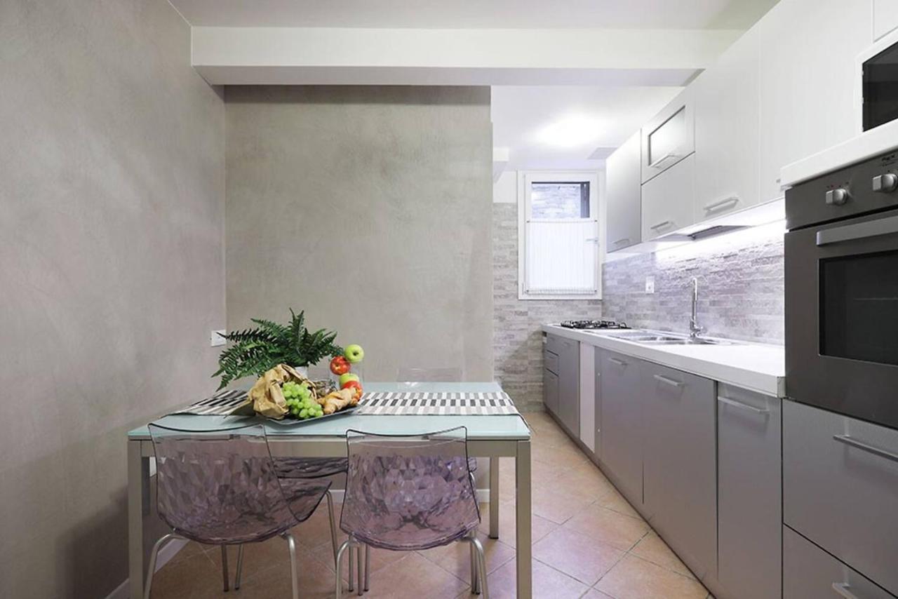 Al Battello Apartment *