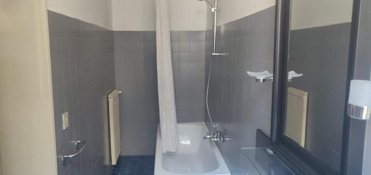 Charming Large Palazzo In Center For Up To 9 People Venice