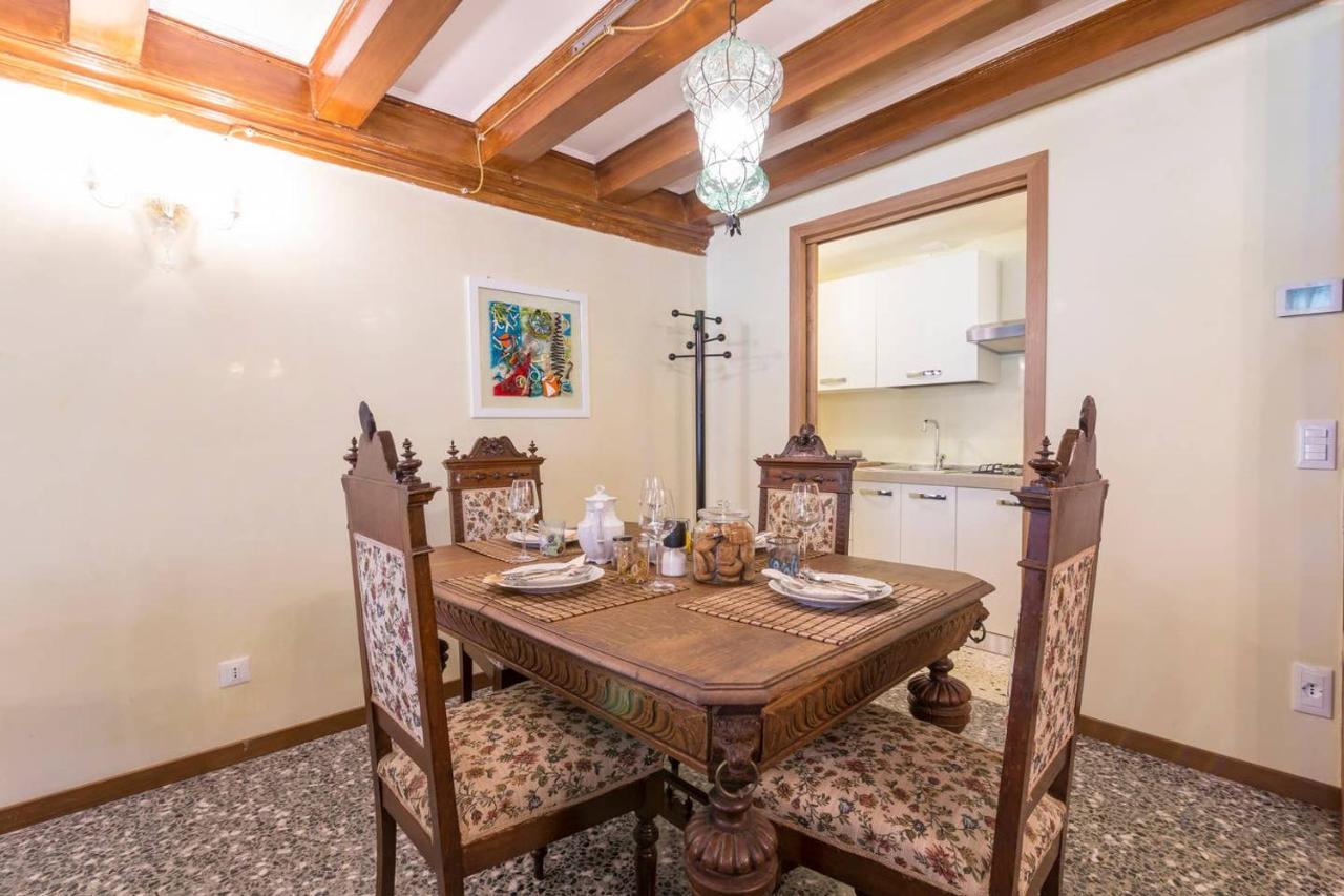 A Apartamento *