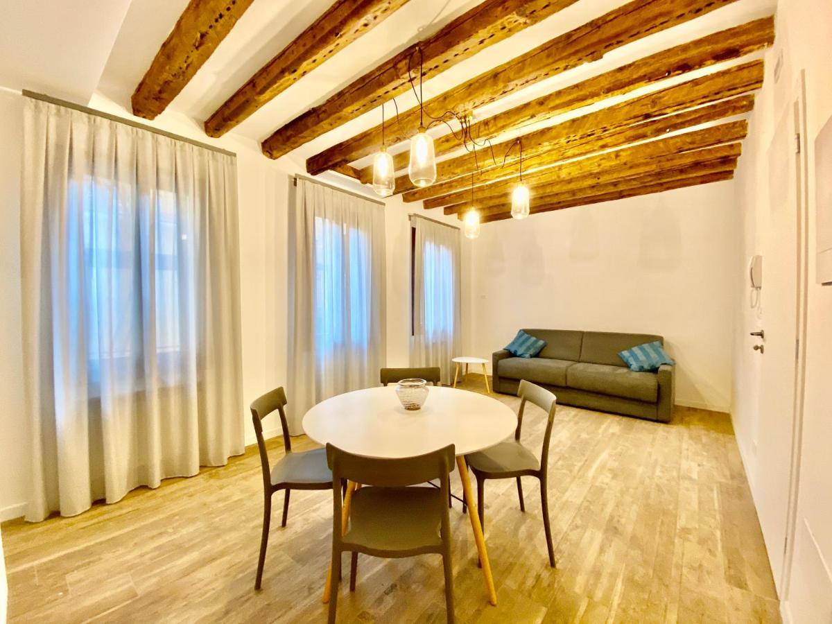 House New Wi Fi Island Aparthotel