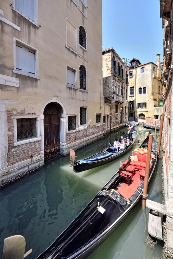 Apartamento Flat With Canal View Near San Marco *