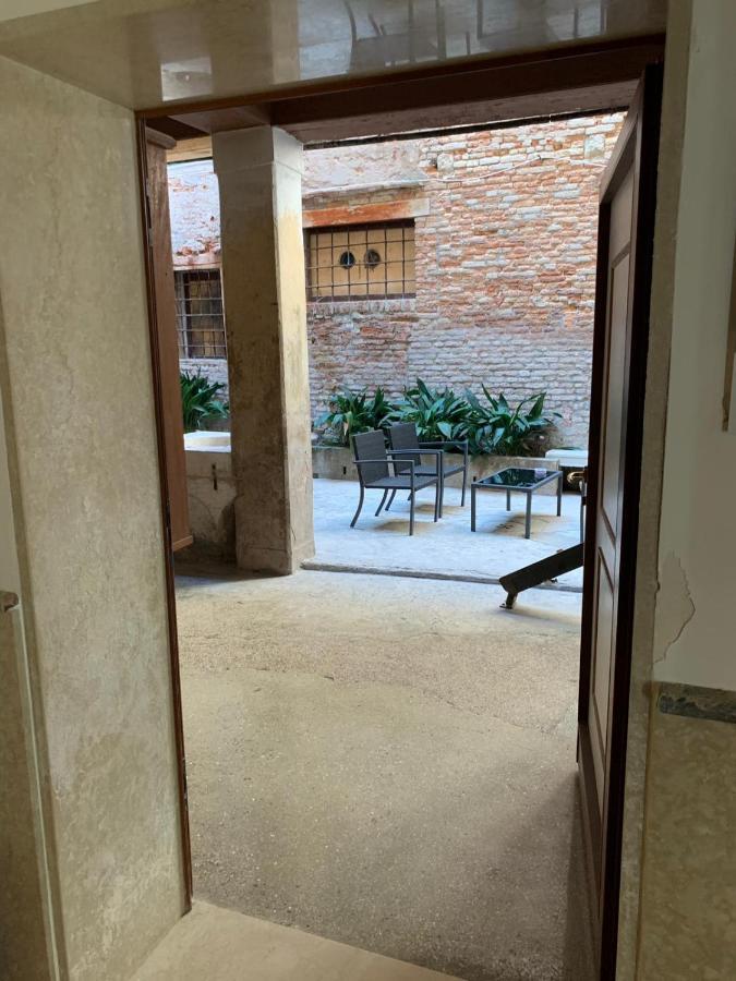 Apartment Luxury In San Marco With Canal View