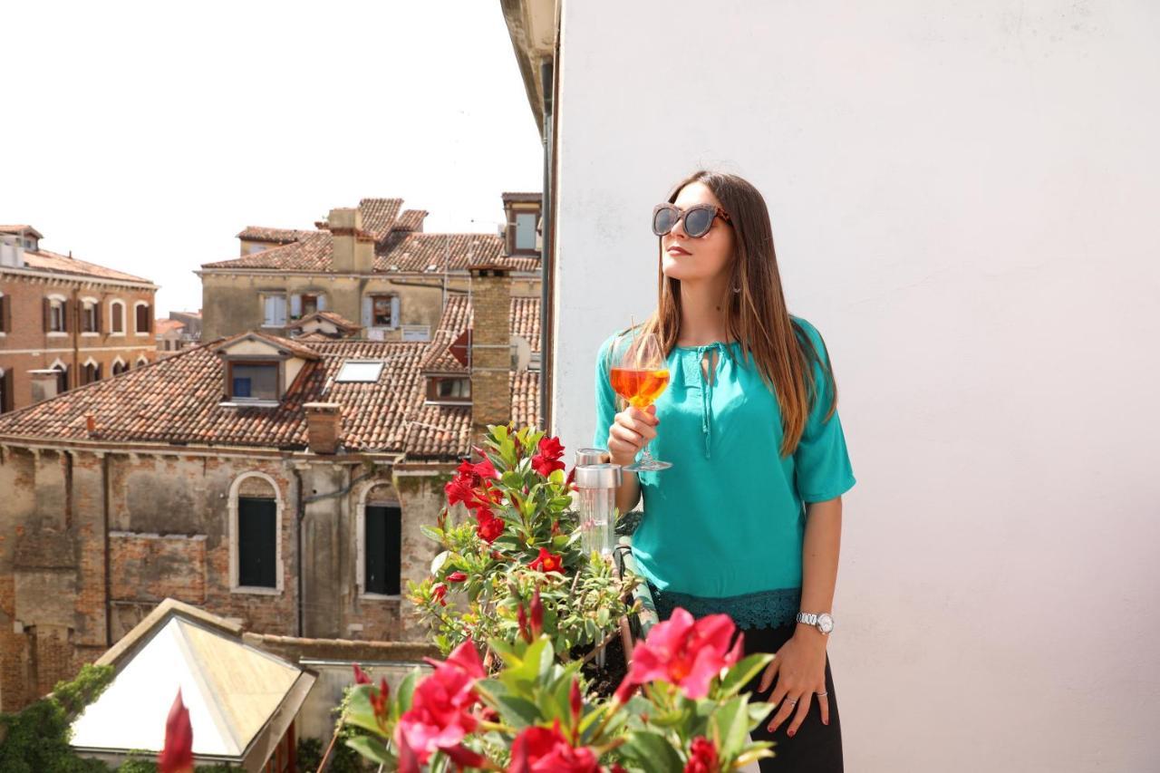 Elegant Terrace Near Piazza San Marco Last Floor No Lift Apartment Venice