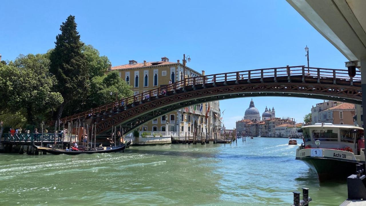 Ca' Romantica - Big At Accademia Venice