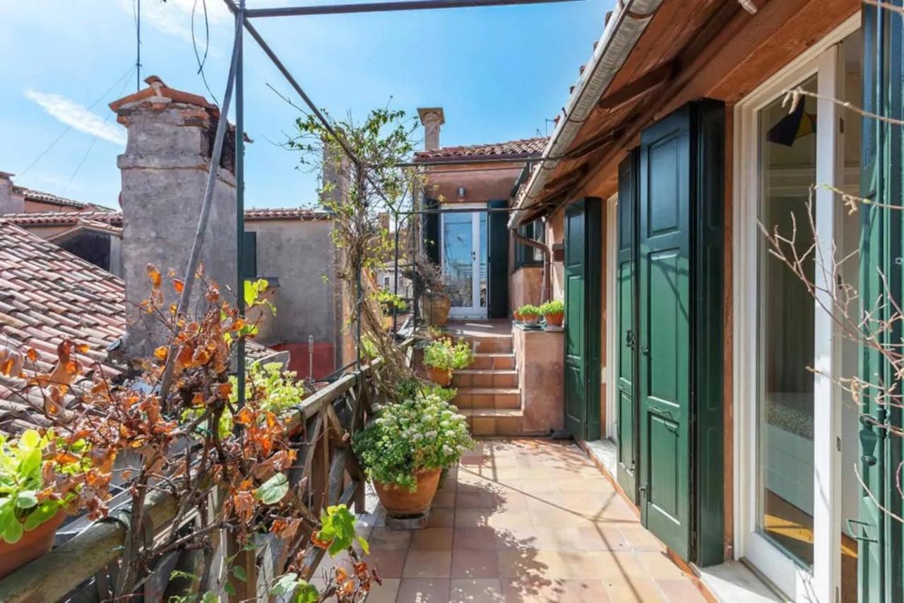 Apartamento ֍ Splendido Attico - Arsenale - Con Terrazza ֍