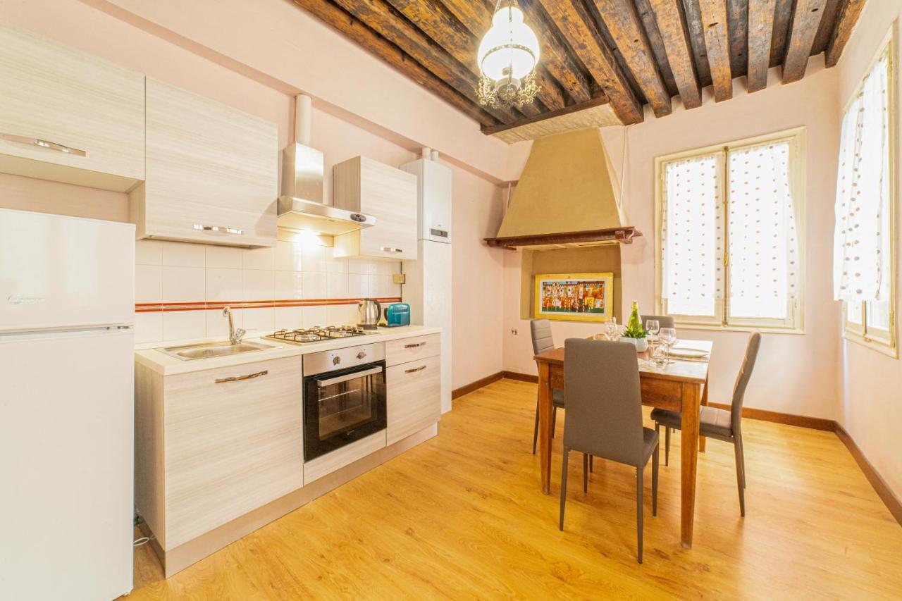 Apartment In A Historic Venetian Building Venice