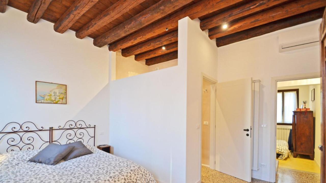 Mellina's Terrace - Stylish House