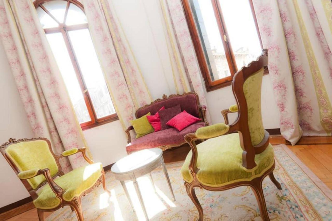 Charming Large Palazzo In Center For Up To 9 People *