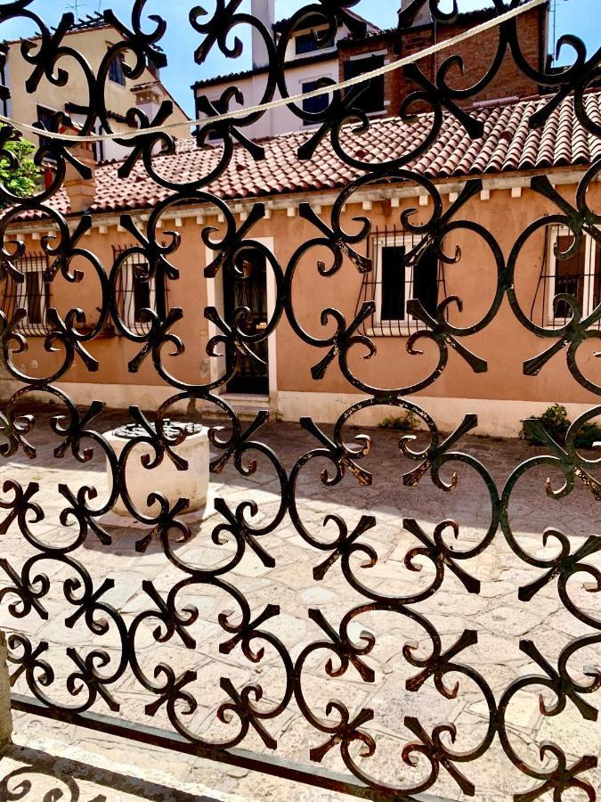 Calle Zen Venice