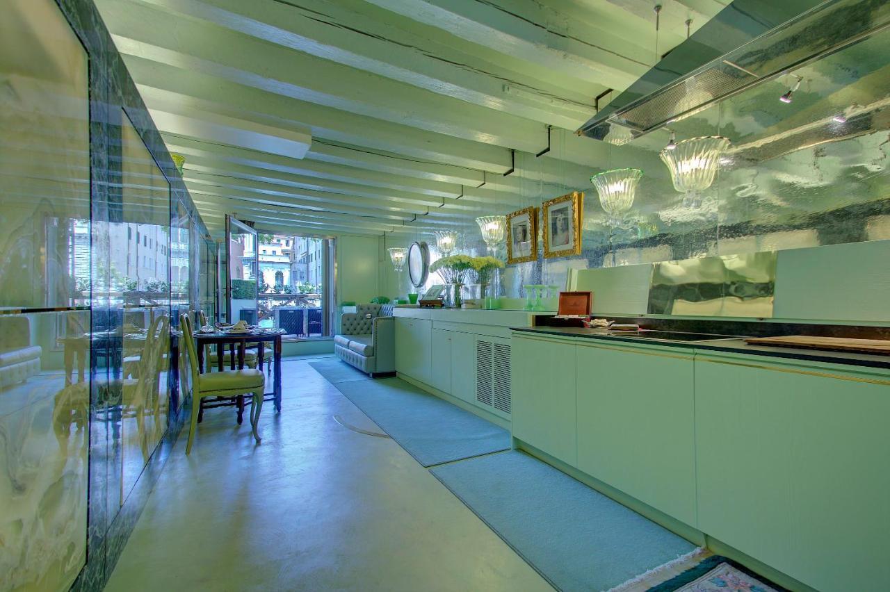 Grandelux-canal - Bbc Grand Tour 2024 Recorded Here! Apartment