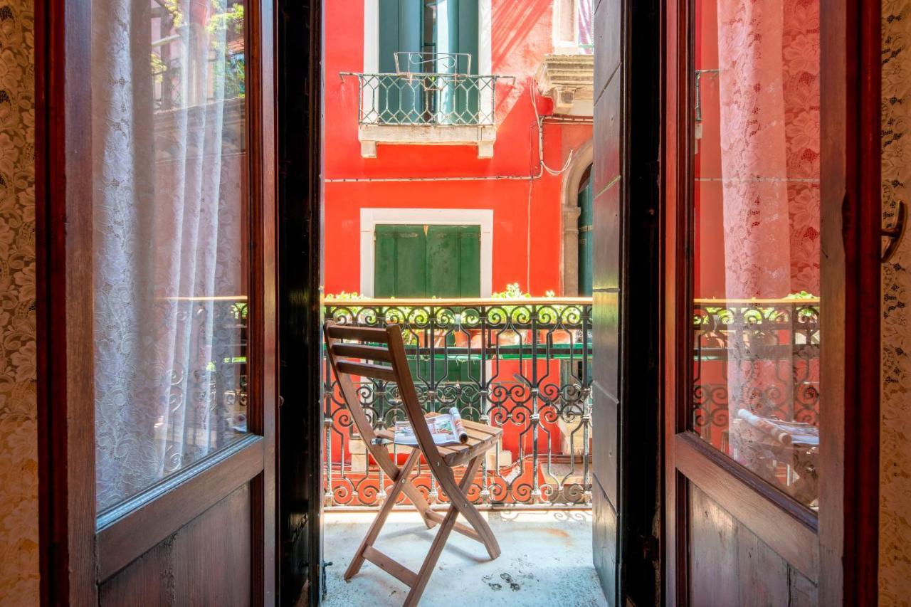 The Arsenal Large Apartment Venice