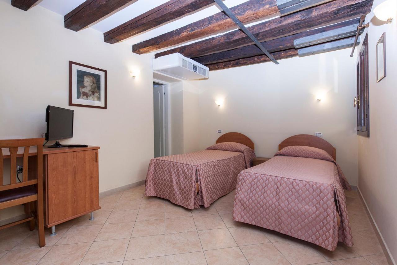 Casa Del Melograno Bed & Breakfast