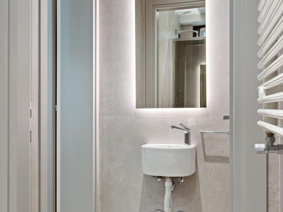 Brand New Boutique Apartment In The Heart Of Venice *