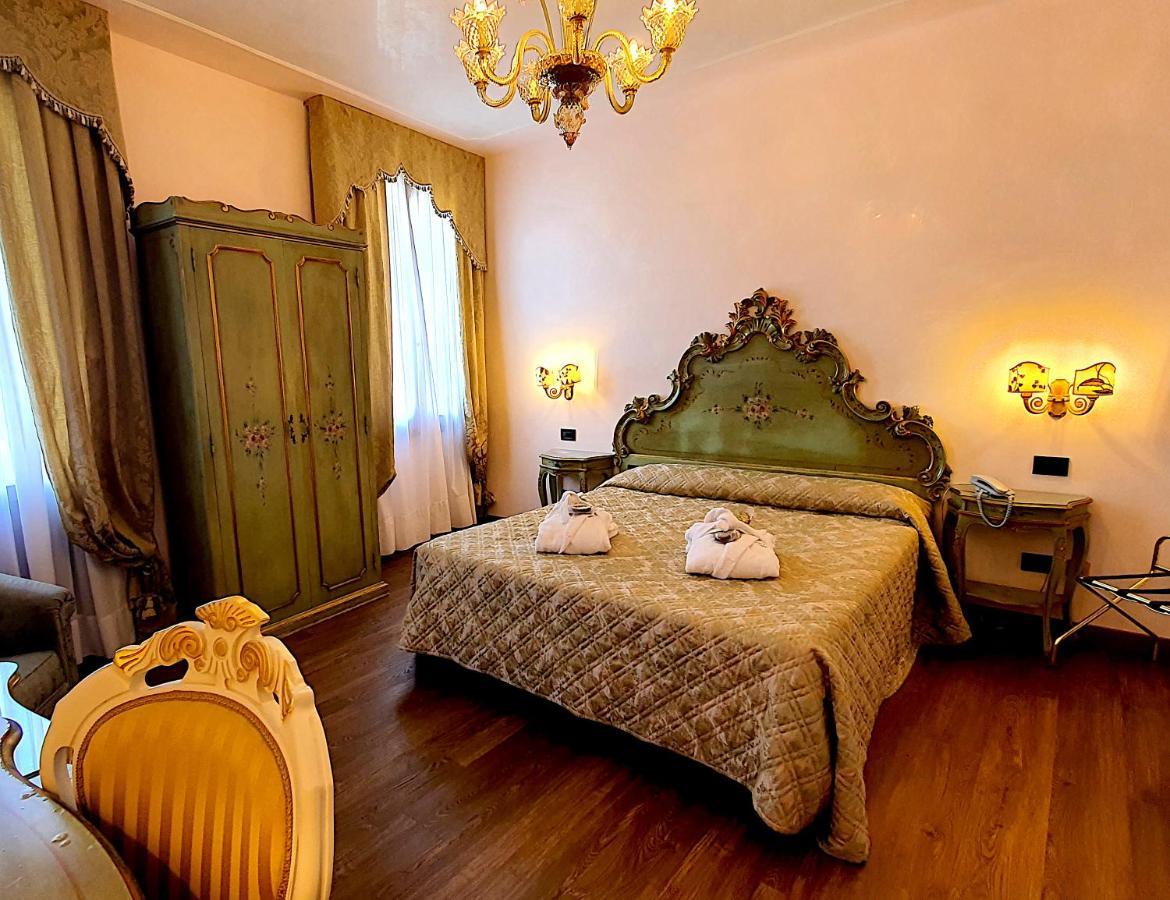Carlton On The Grand Canal Hotel Venice
