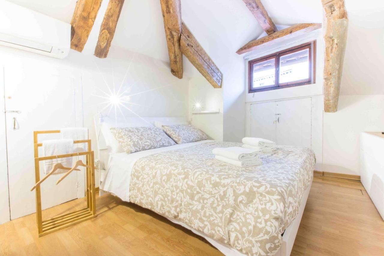 Ca Grimani Double Apartment: Private Terrace And Stunning View Apartment
