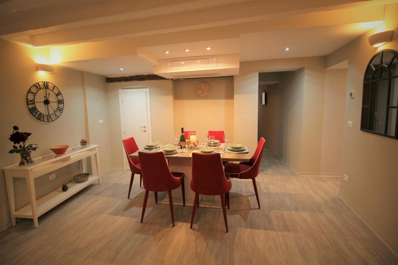 San Marco Fenice 3bdr 2bth * Venice