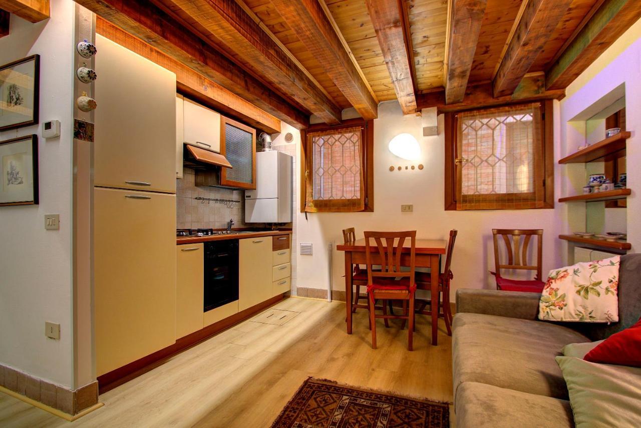 Apartment Cruise Harbor Next 4pax, Mob Aircond, Wifi