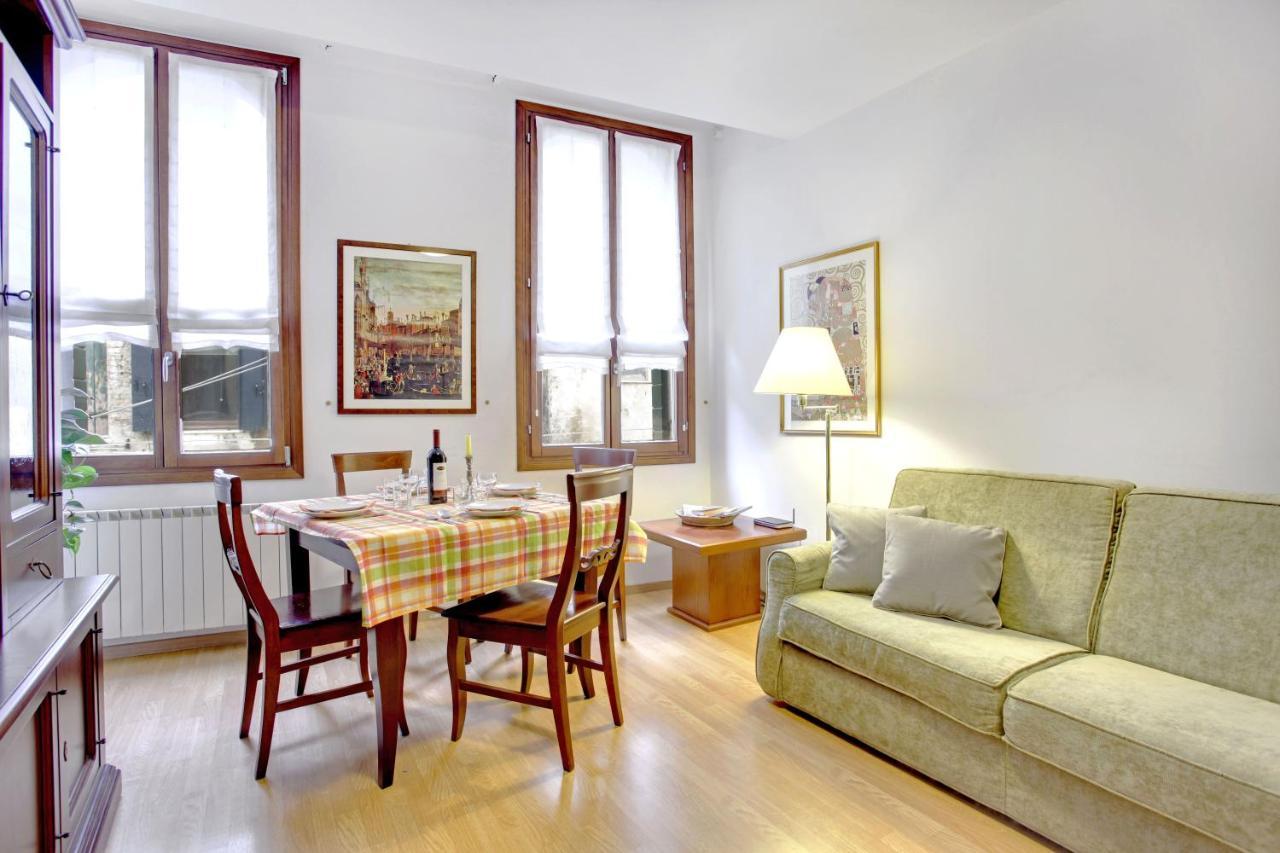 Apartment Elegant In Biennale By Bricola Venice