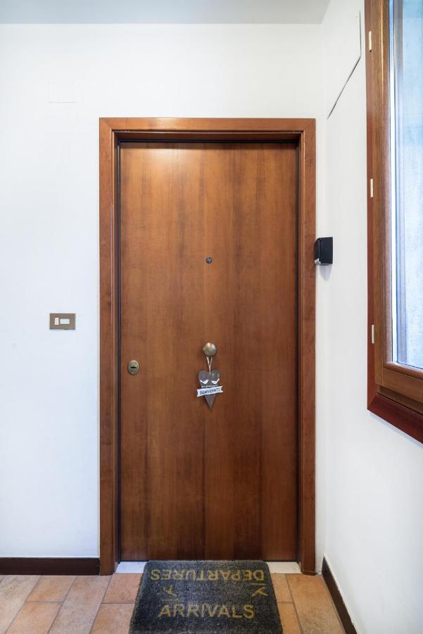 Ca'serenissima - At 2mn Of St Square Apartamento Veneza