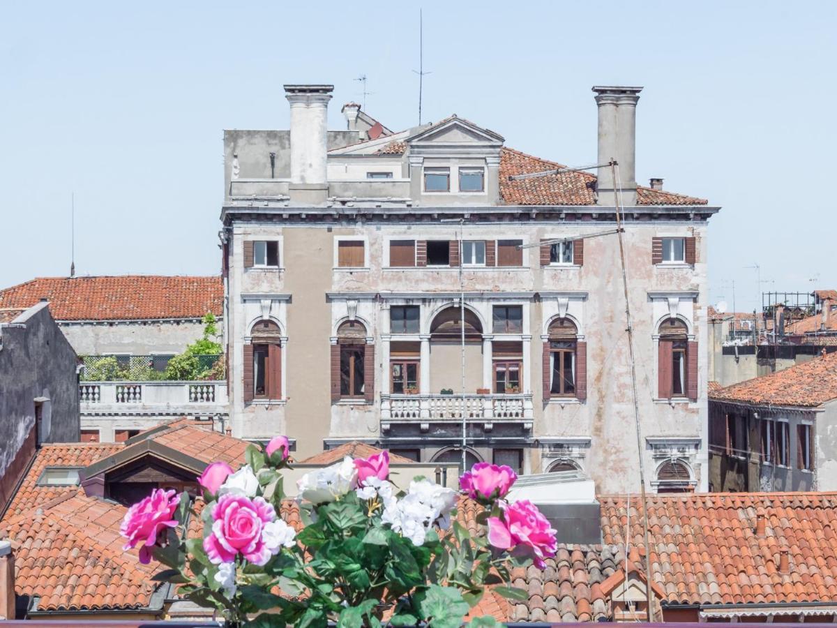 Palace Tintoretto By Wonderful Italy Venice