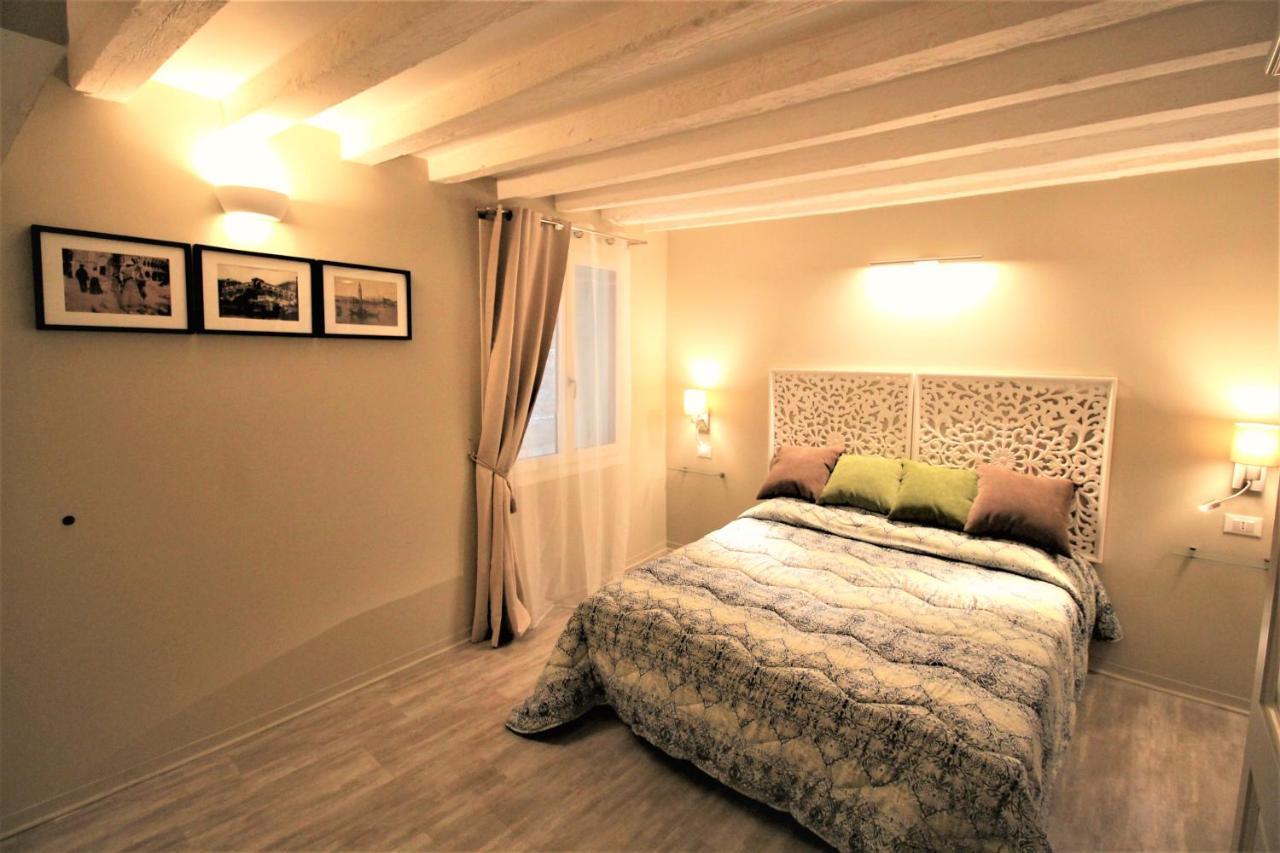 San Marco Fenice 3bdr 2bth Venice