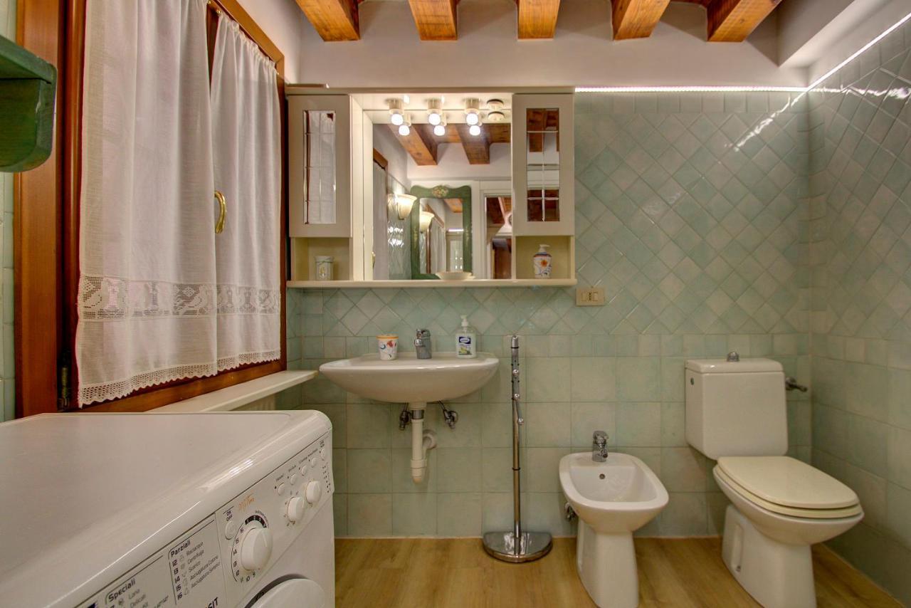 Cruise Harbor Next 4pax, Mob Aircond, Wifi Apartment