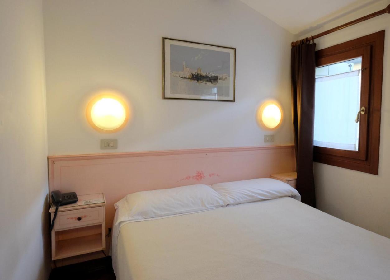 Ai Do Mori Hotel Venice
