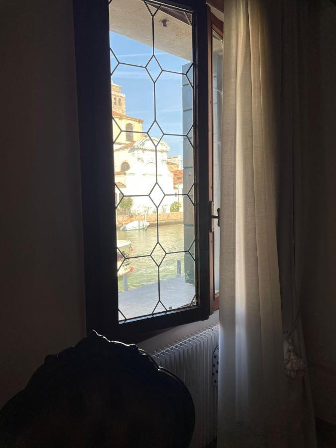 Canal Riva De Biasio Guest house 2*