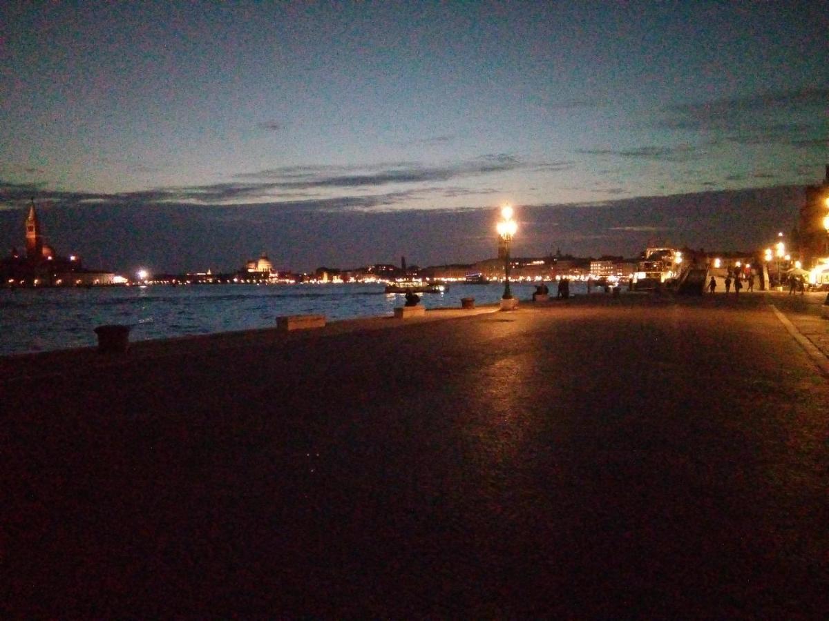 Biennale * Veneza