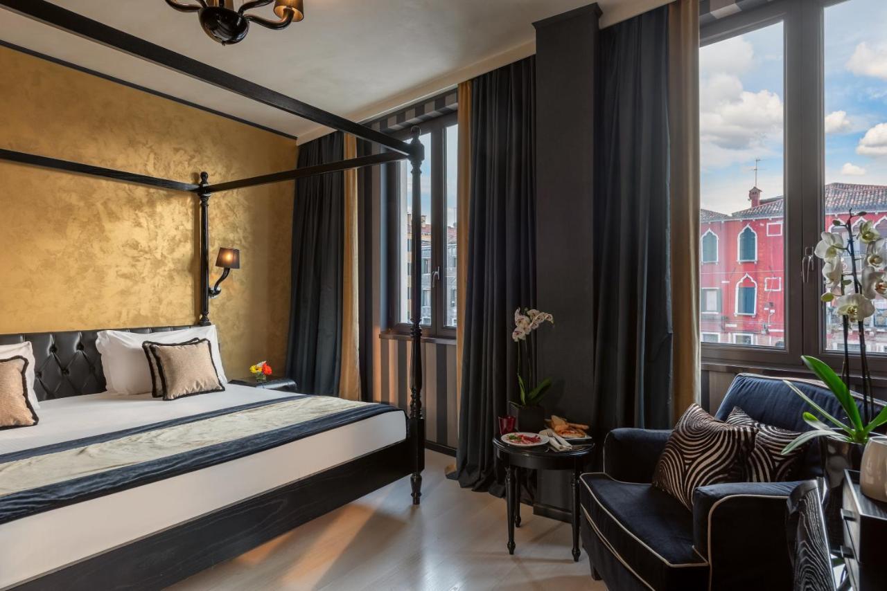 Carnival Palace - Collection Hotel
