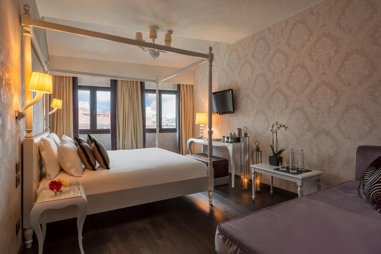 Carnival Palace - Collection Hotel