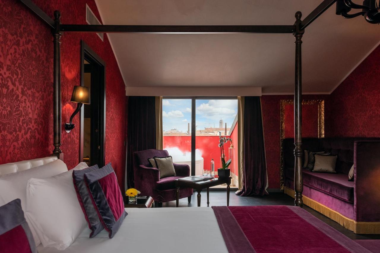Carnival Palace - Collection Hotel 4*