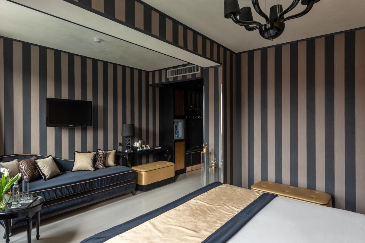 Carnival Palace - Collection Hotel 4*