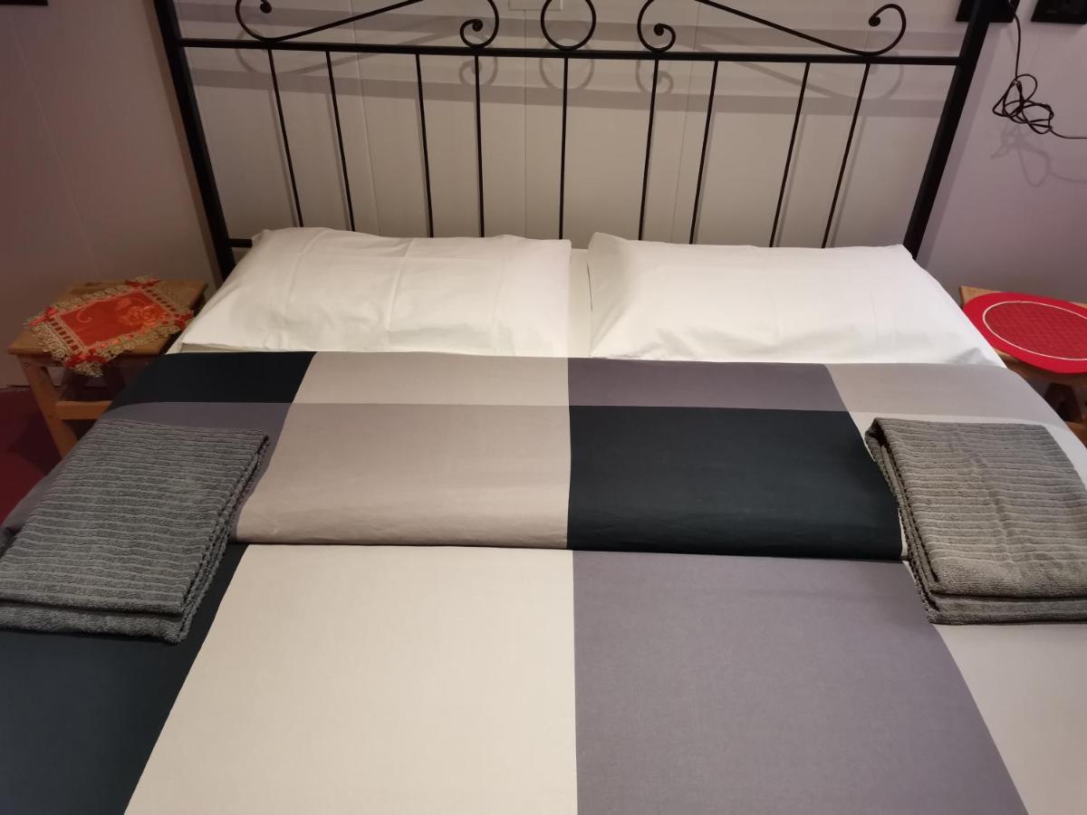 6518 Apartment