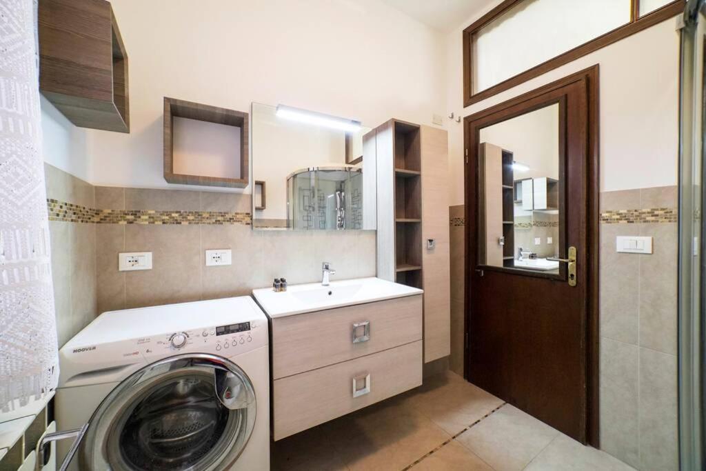 A Rialto, Calle Della Madonna Apartment *