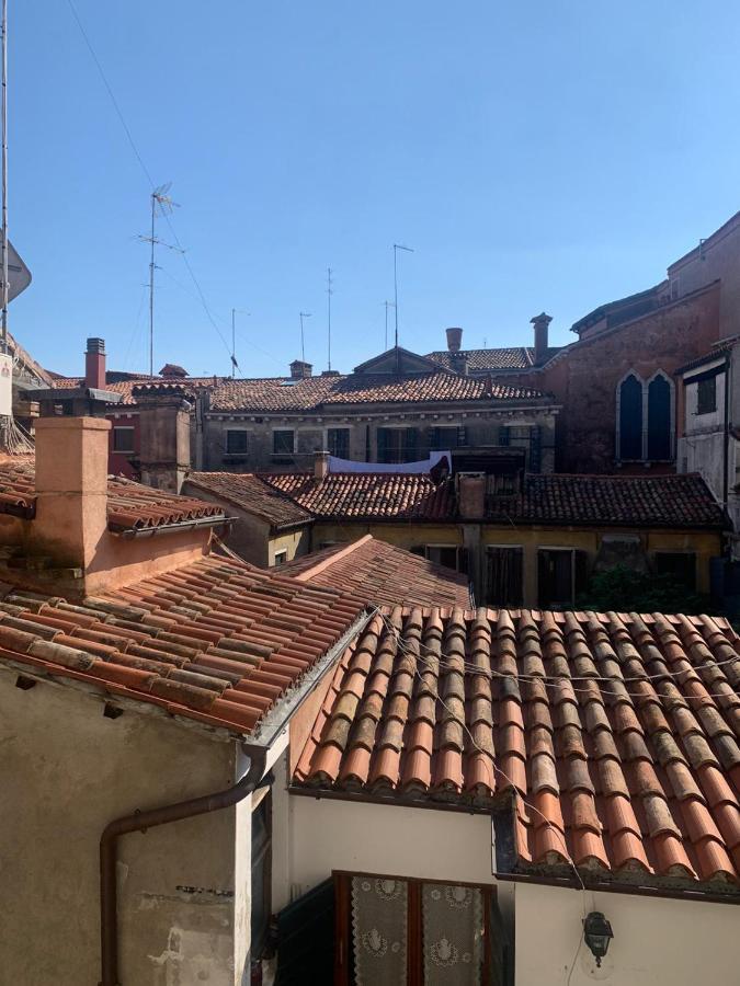 San Polo Corner Porzione Piano Nobile *