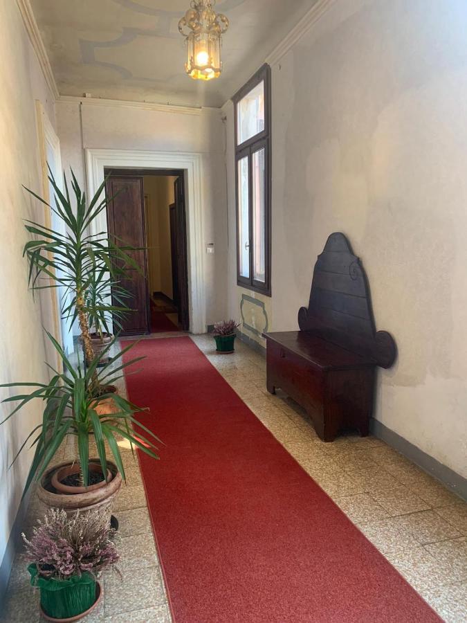 Apartamento San Polo Corner Porzione Piano Nobile Veneza