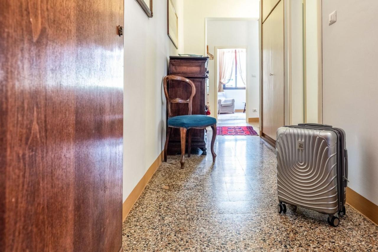 S04-san Pantalon Apartment Venice