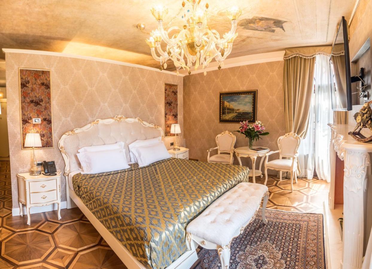 Ego' Boutique - The Silk Road Hotel Venice
