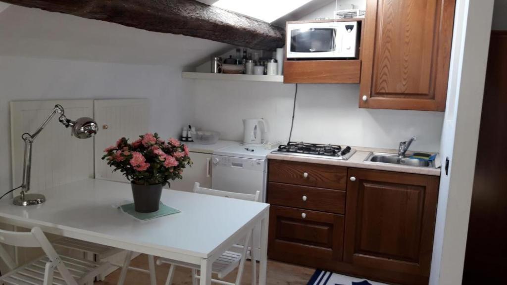 Cozy Attico Dei Furlani Up 4 Persons, Wifi And A/c * Venice