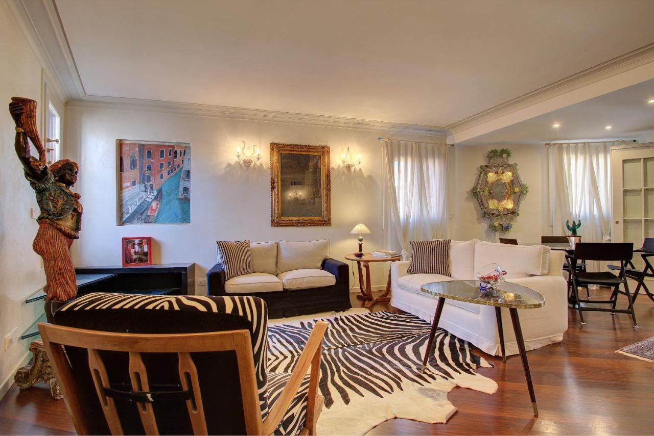 Moors Terrace Apartment Venice