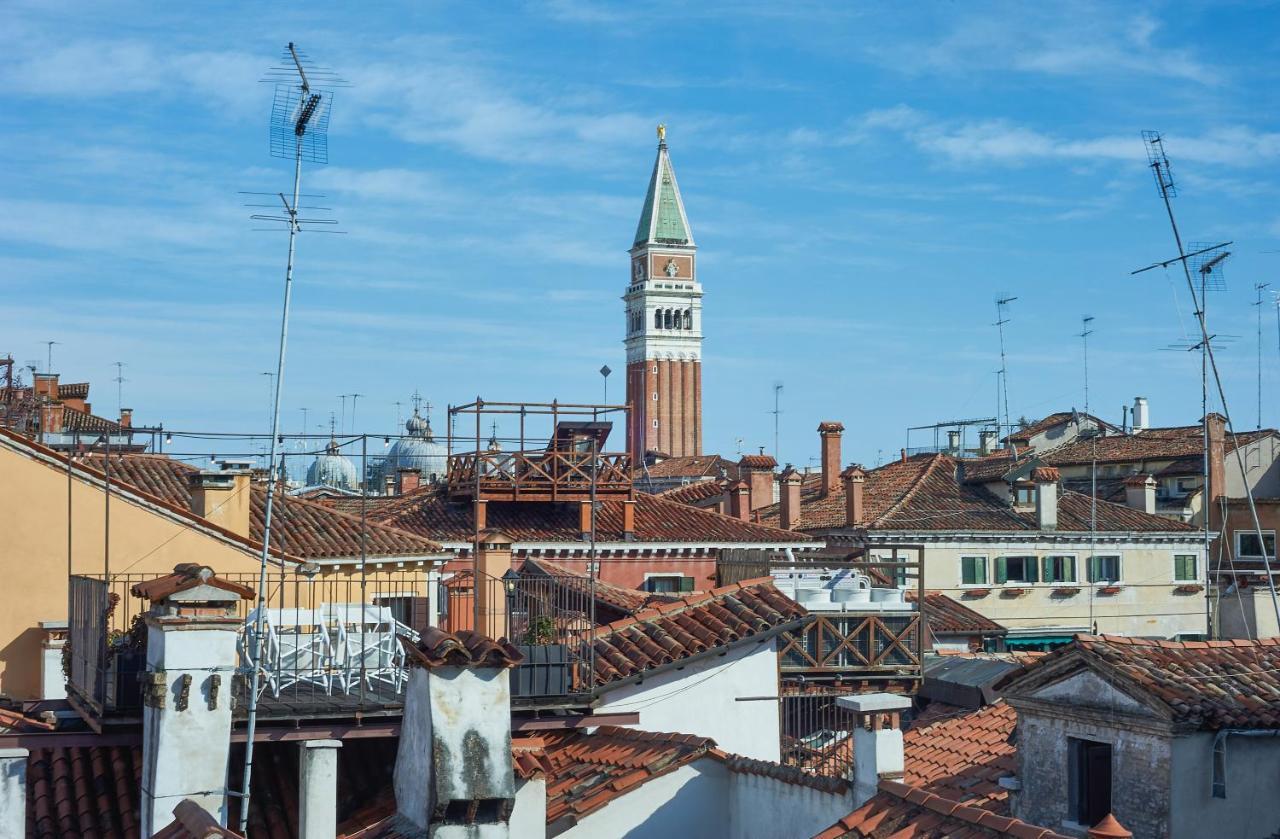 Apartment Ca' Fenice, Charming In San Marco, Sleep 7